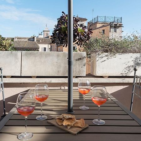 Appartement Penthouse With Terrace In The Heart Of Rome Extérieur photo