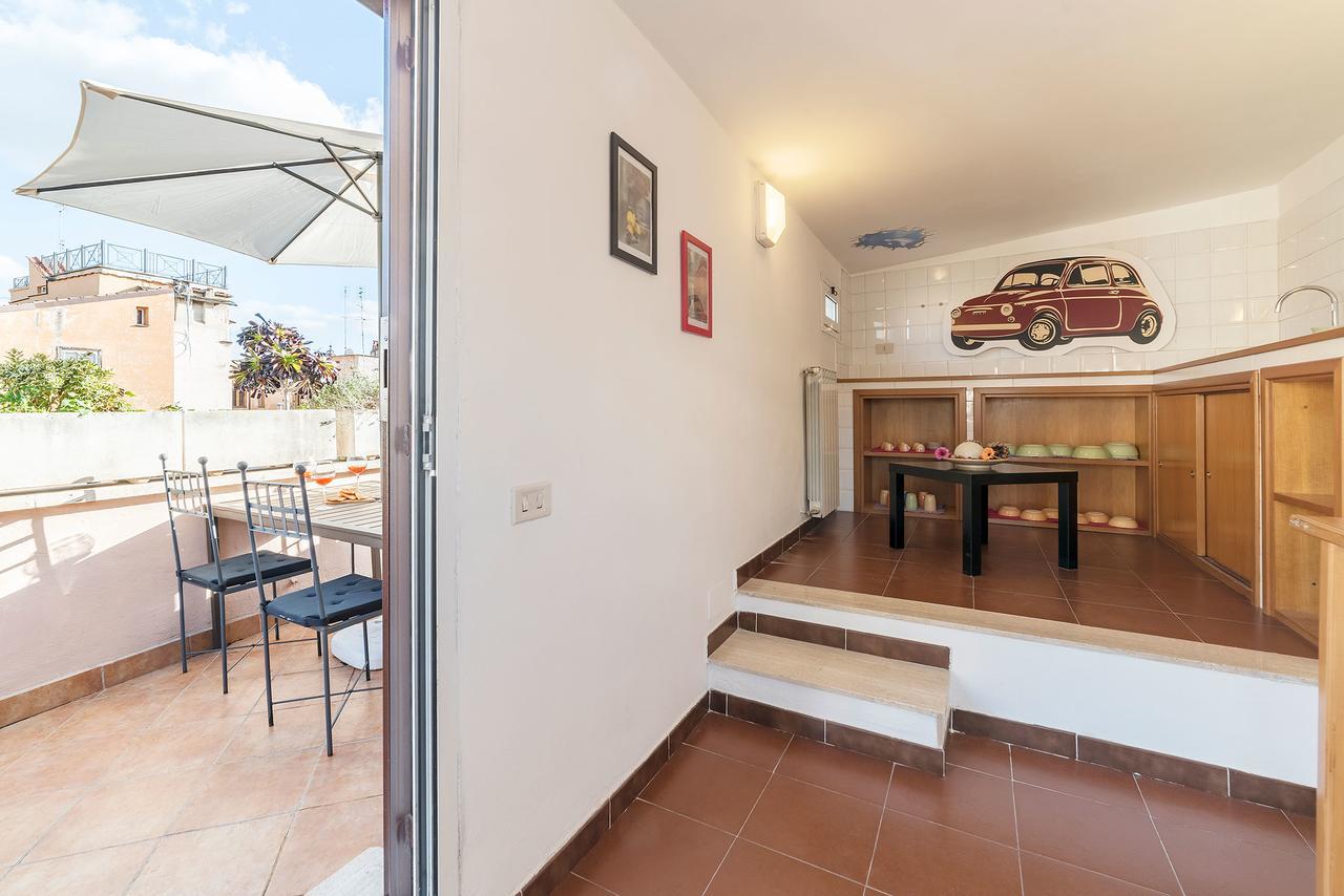 Appartement Penthouse With Terrace In The Heart Of Rome Extérieur photo